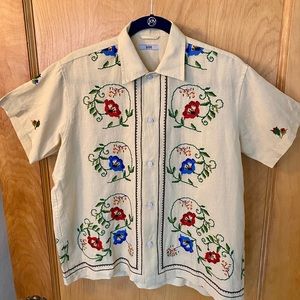 BODE MORNING GLORY EMBROIDERED SHORT SLEEVE SHIRT (S/M)